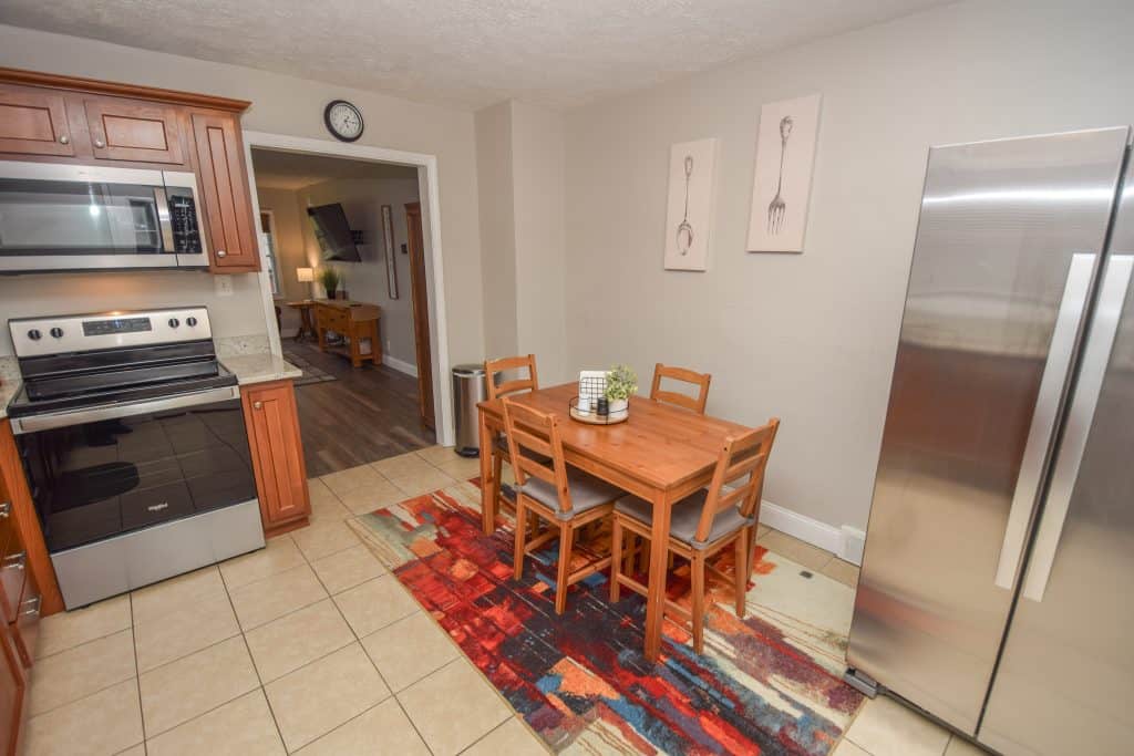Kitchen / Dining