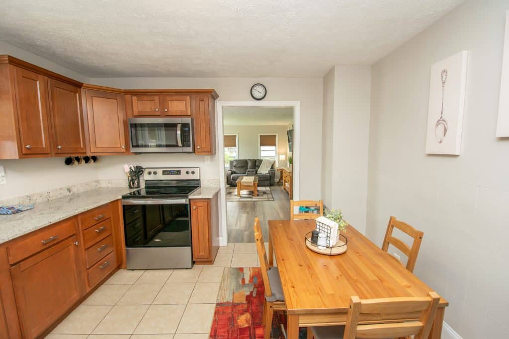 Kitchen / Dining