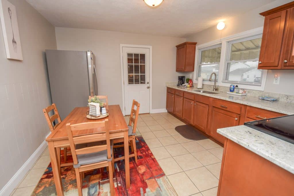 Kitchen / Dining